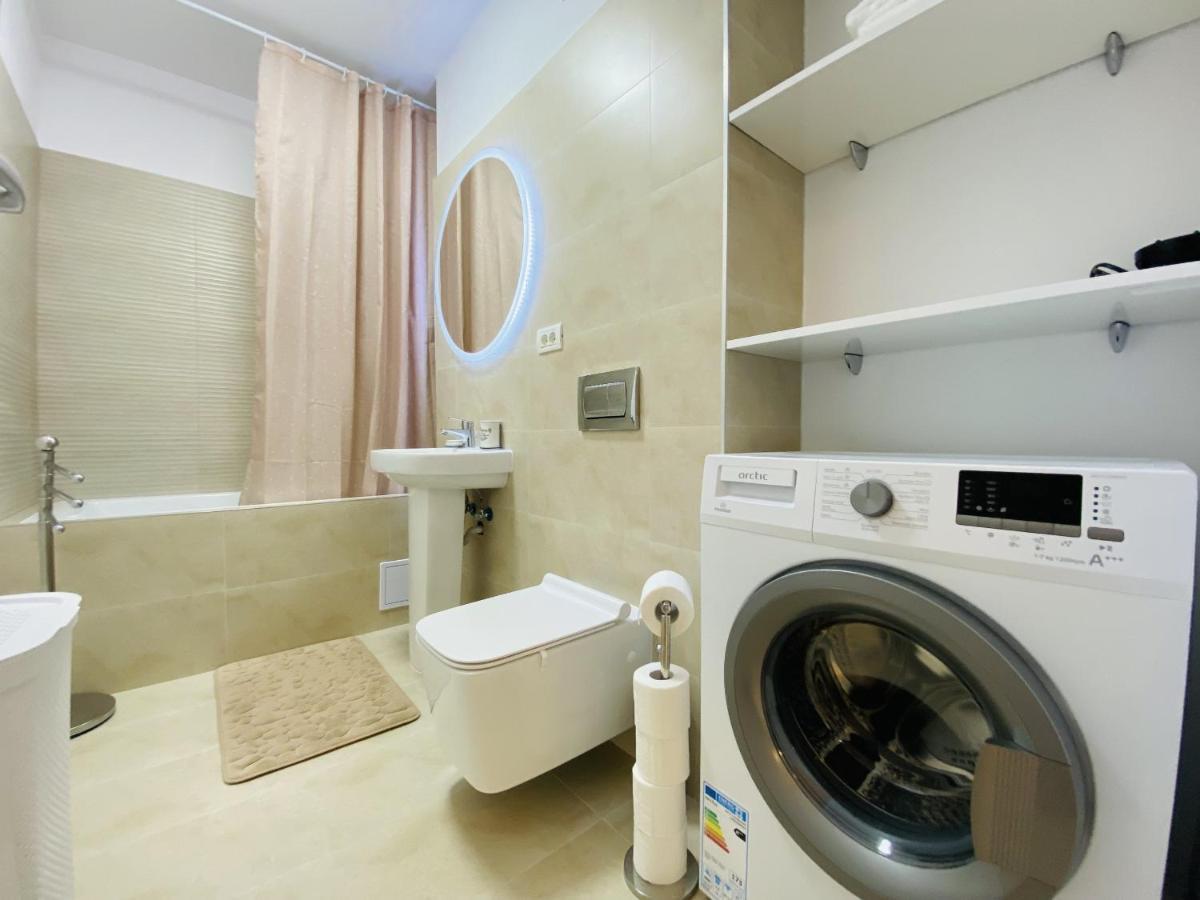 Charming Flat In Brasov With Balcony Panoramic View Διαμέρισμα Εξωτερικό φωτογραφία