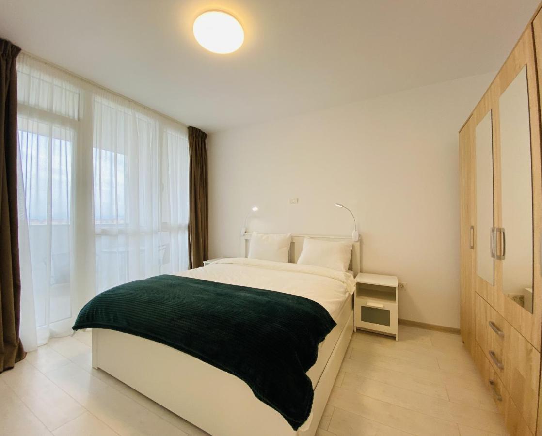 Charming Flat In Brasov With Balcony Panoramic View Διαμέρισμα Εξωτερικό φωτογραφία