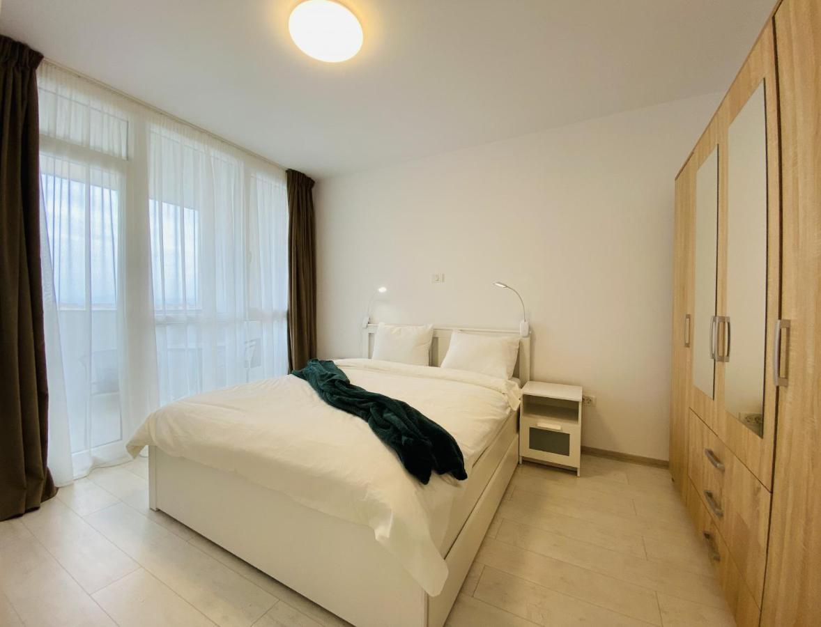 Charming Flat In Brasov With Balcony Panoramic View Διαμέρισμα Εξωτερικό φωτογραφία